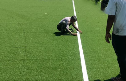 Inlay lines & markings across the field